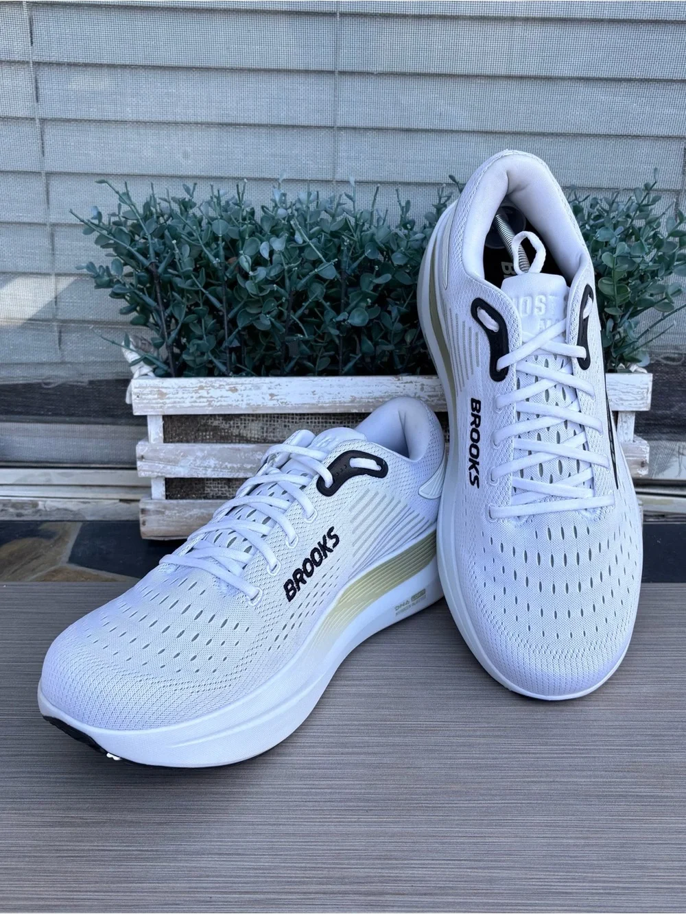 BROOKS ‘Ghost’ Max 3 Running Shoes
